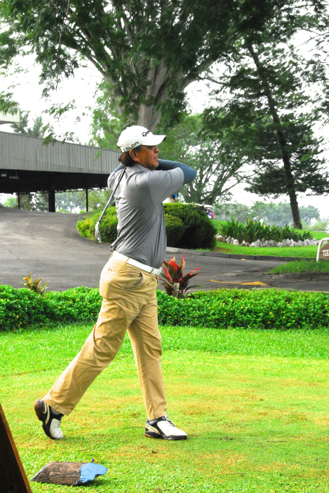 PRO15 157 GOLF DSC 0285.JPG